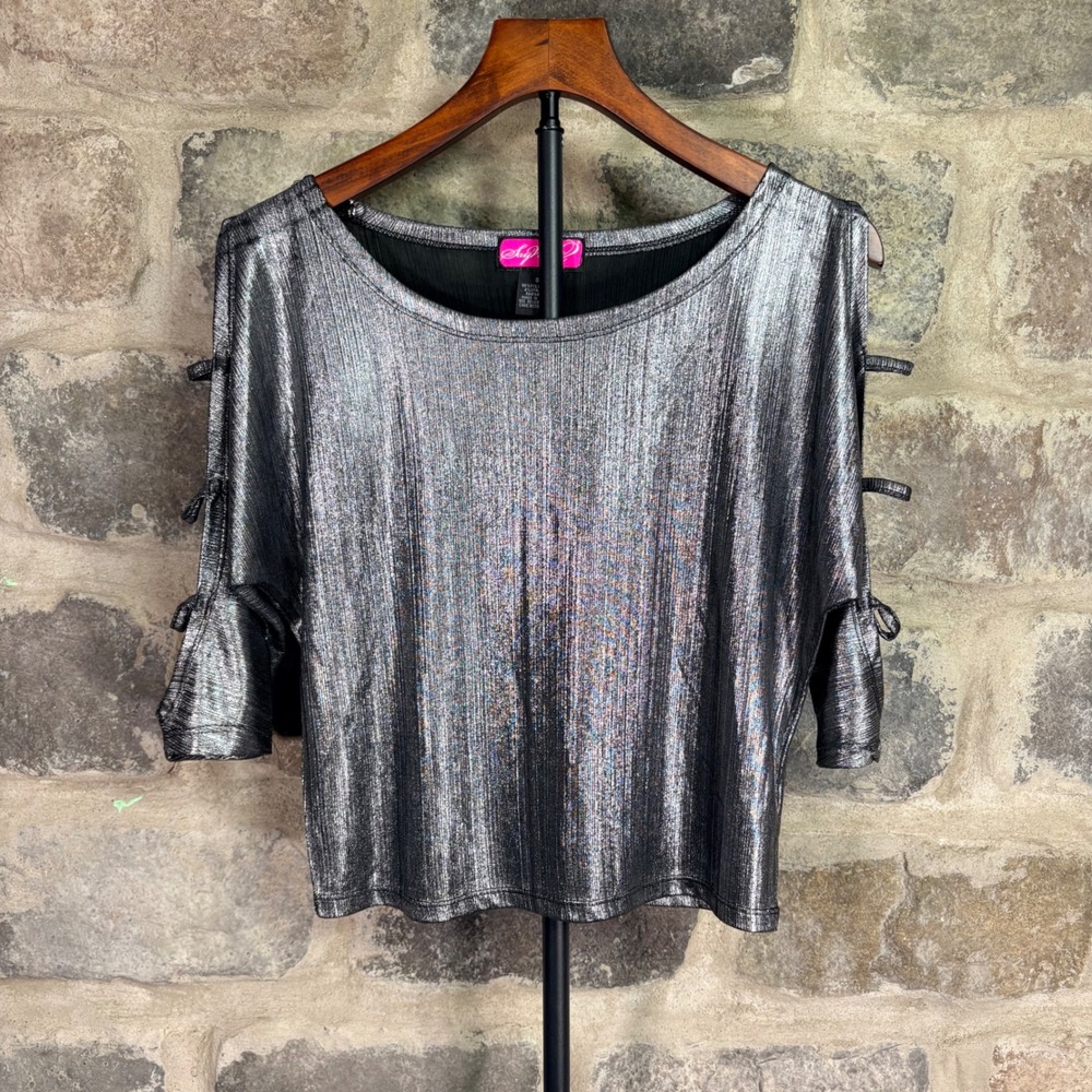 Say‎ What? Womens Silver Metallic Cold Shoulder Top Strappy Sleeve Shimmer Small